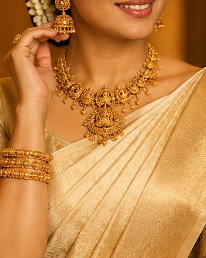 Woman wearing traditional gold jewellery